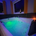 Privátní Wellness Rockstar Сasa de vacaciones Smržovka